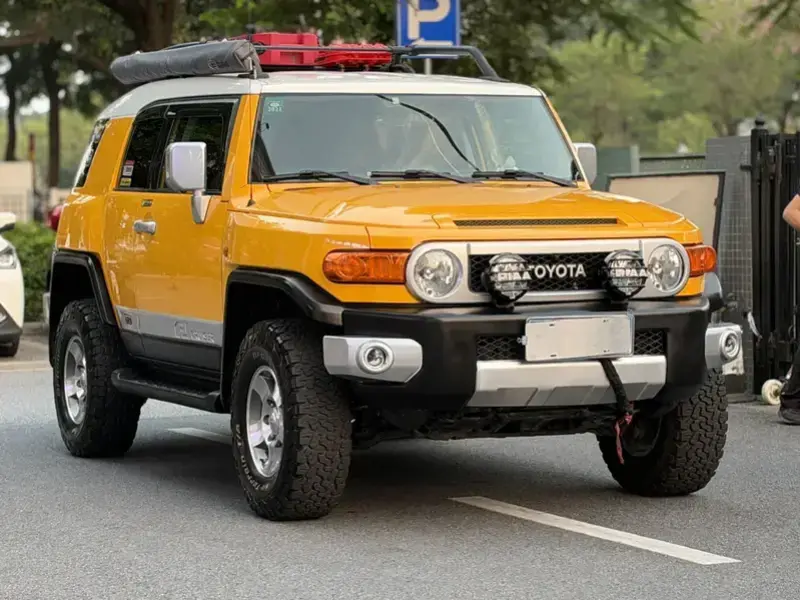 2007 Toyota FJ Cruiser с пробегом 180 000 км