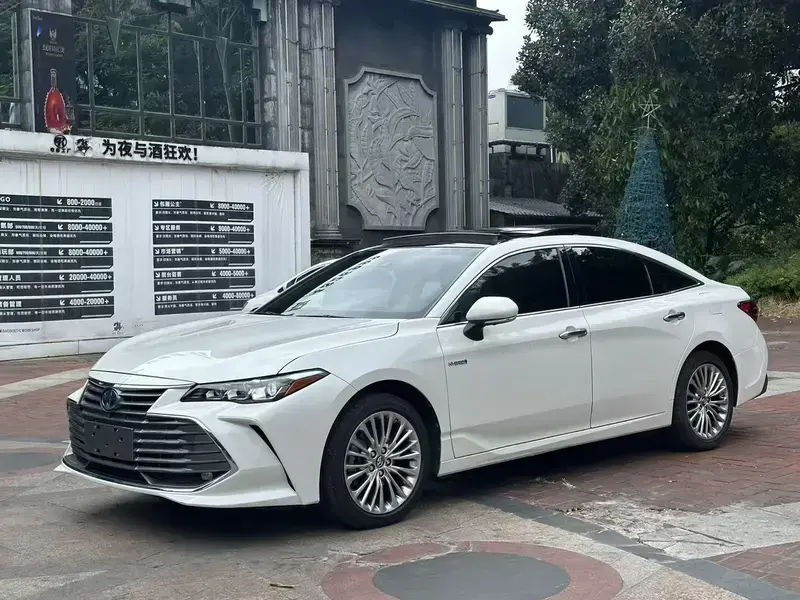2019 Toyota Avalon с пробегом 130 000 км