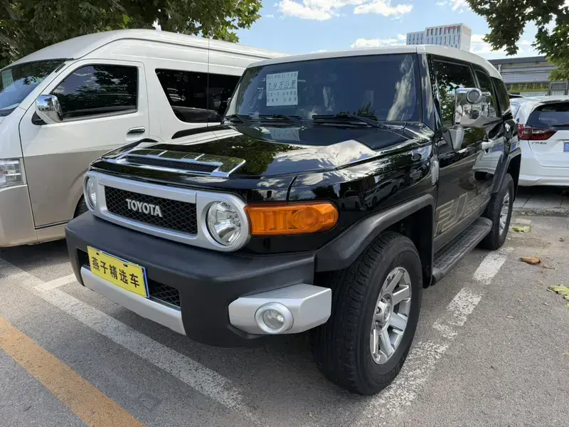2017 Toyota FJ Cruiser с пробегом 79 000 км
