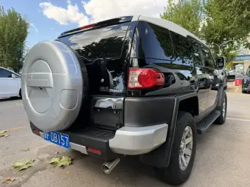 2017 Toyota FJ Cruiser с пробегом 79 000 км
