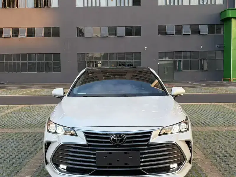 2019 Toyota Avalon с пробегом 101 000 км