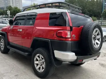 2018 Toyota FJ Cruiser с пробегом 175 000 км