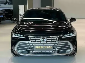 2026 Toyota Avalon с пробегом 4 500 км
