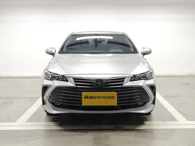 2019 Toyota Avalon с пробегом 30 900 км