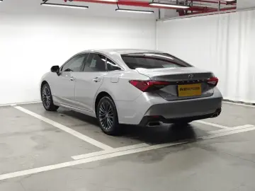 2019 Toyota Avalon с пробегом 30 900 км