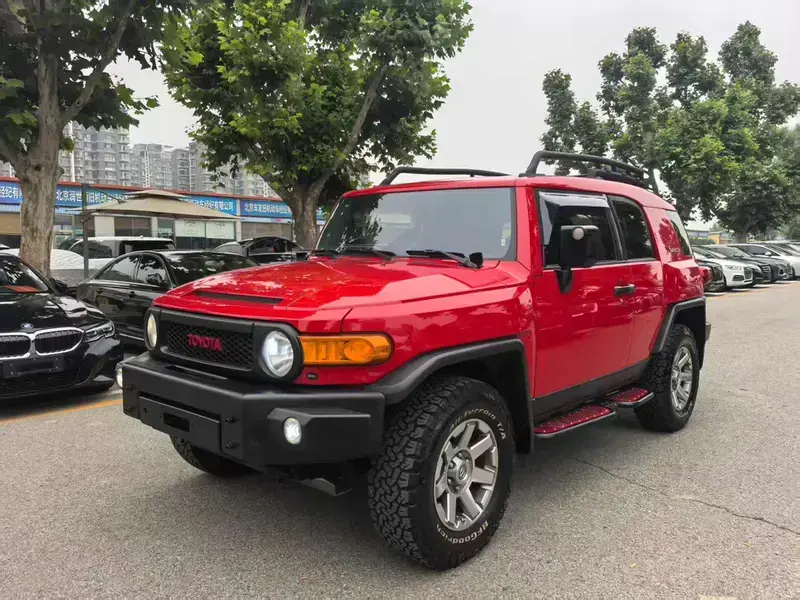 2017 Toyota FJ Cruiser с пробегом 133 000 км