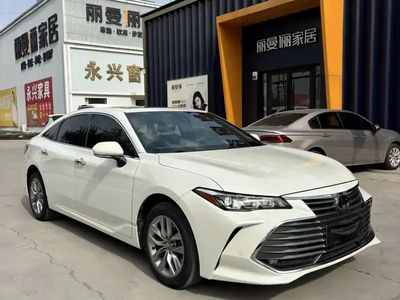 2019 Toyota Avalon с пробегом 93 000 км