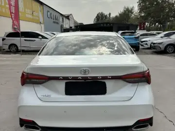 2019 Toyota Avalon с пробегом 93 000 км