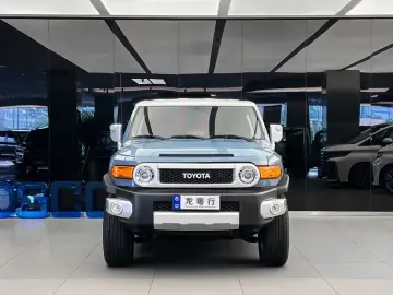 2019 Toyota FJ Cruiser с пробегом 102 000 км