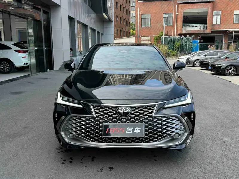 2024 Toyota Avalon с пробегом 14 000 км