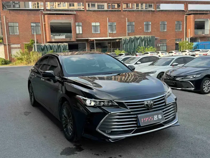 2019 Toyota Avalon с пробегом 66 300 км
