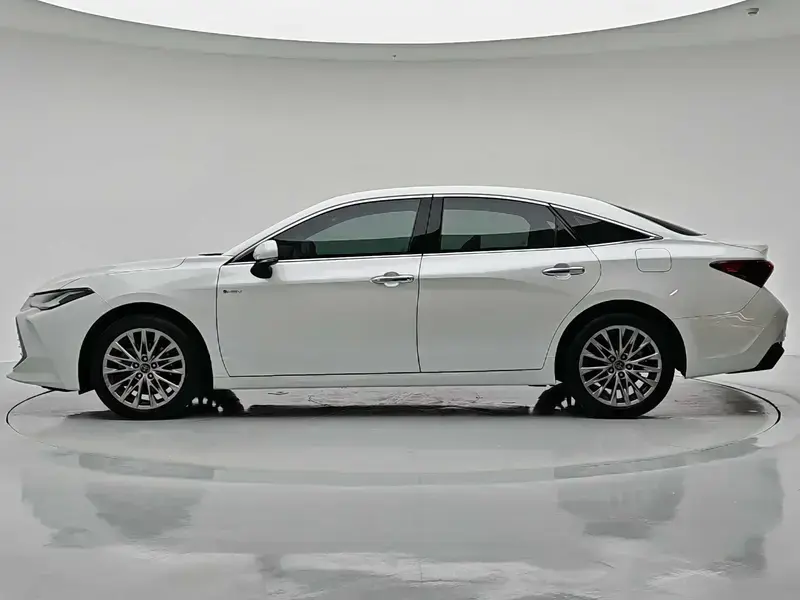 2024 Toyota Avalon с пробегом 19 400 км