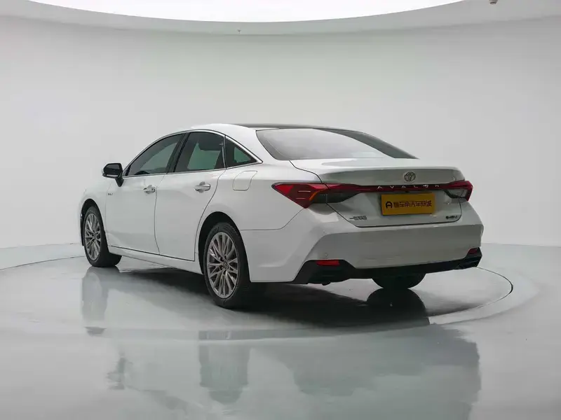 2024 Toyota Avalon с пробегом 19 400 км