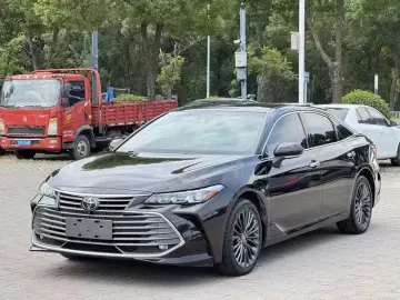 2019 Toyota Avalon с пробегом 49 000 км