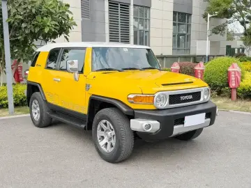 2019 Toyota FJ Cruiser с пробегом 57 800 км
