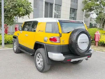 2019 Toyota FJ Cruiser с пробегом 57 800 км