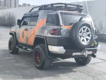 2017 Toyota FJ Cruiser с пробегом 80 000 км