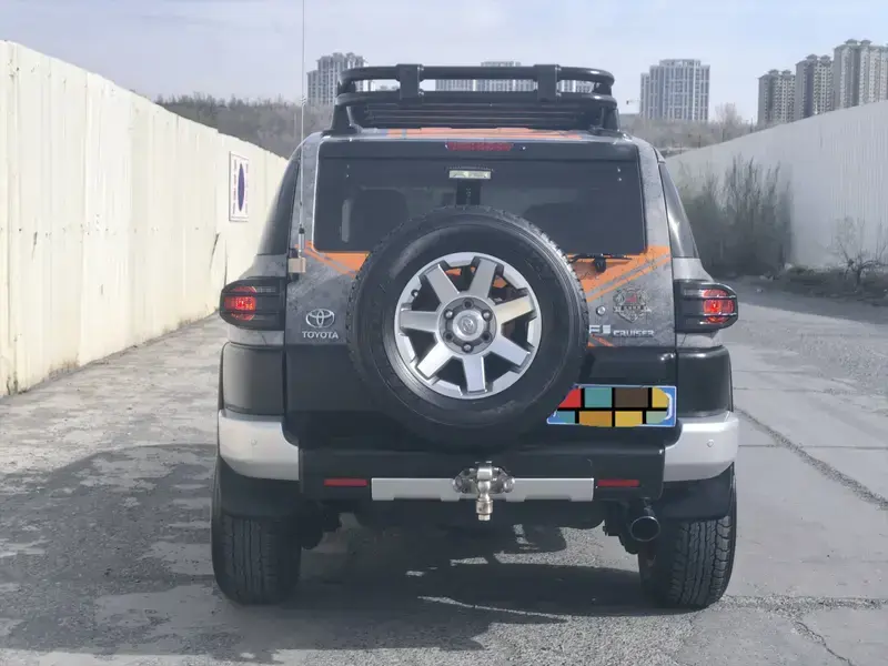 2017 Toyota FJ Cruiser с пробегом 80 000 км