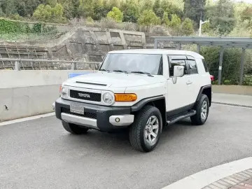 Toyota FJ Cruiser