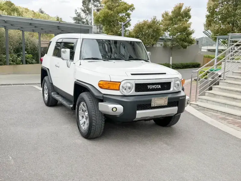 2019 Toyota FJ Cruiser с пробегом 68 000 км
