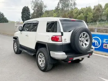 2019 Toyota FJ Cruiser с пробегом 68 000 км