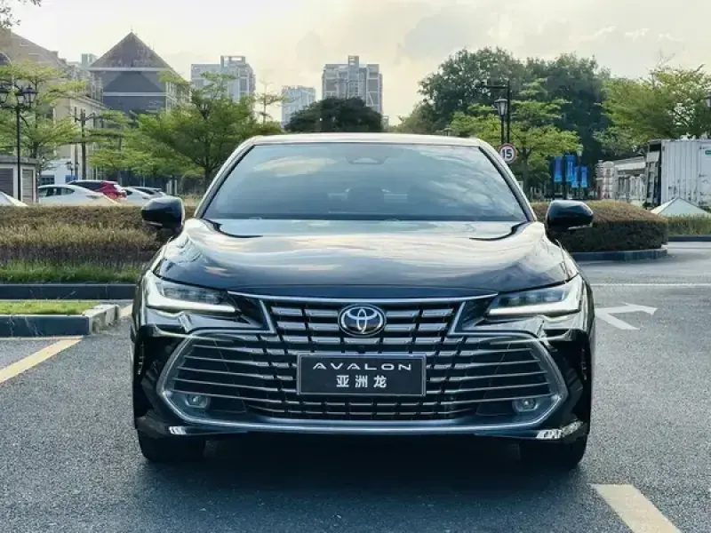 2024 Toyota Avalon с пробегом 4 000 км