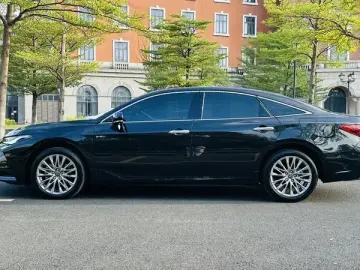2024 Toyota Avalon с пробегом 4 000 км