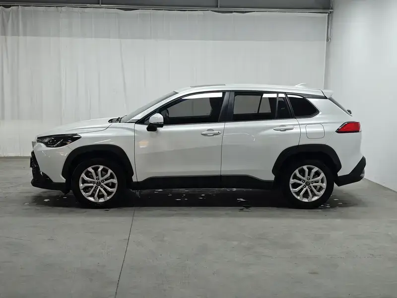 2023 Toyota Frontlander с пробегом 42 500 км