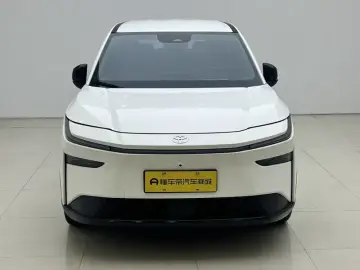 2025 Toyota bZ3X с пробегом 24 000 км