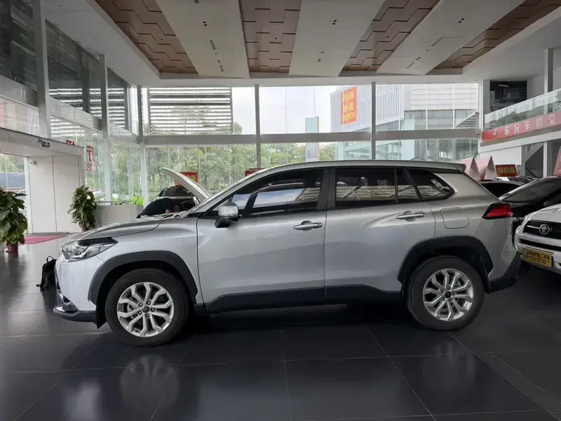 2022 Toyota Frontlander с пробегом 15 000 км