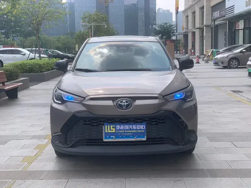 2023 Toyota Frontlander с пробегом 30 000 км