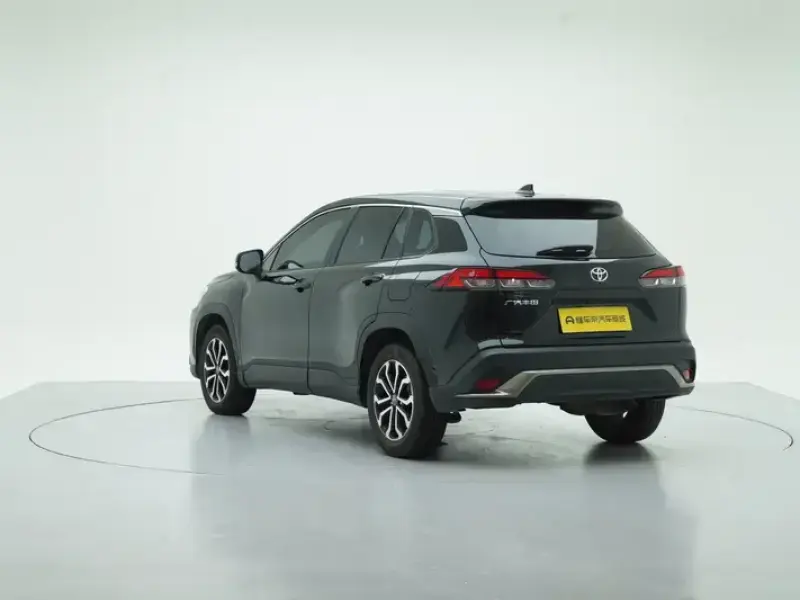 2022 Toyota Frontlander с пробегом 39 000 км