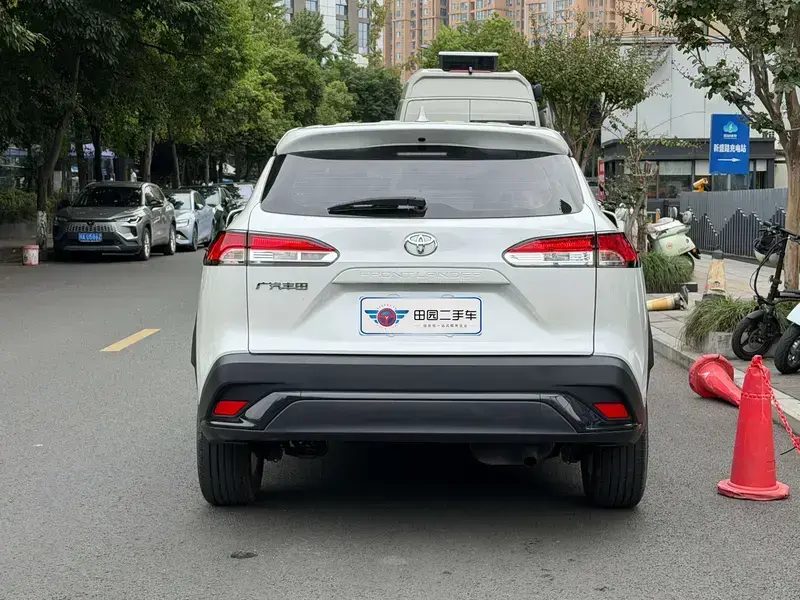 2024 Toyota Frontlander с пробегом 7 500 км