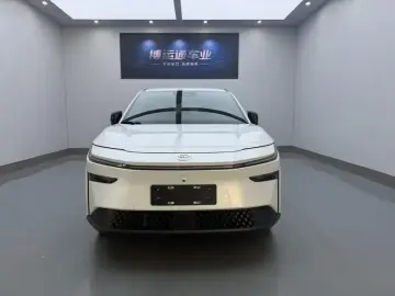 2025 Toyota bZ3X с пробегом 37 700 км