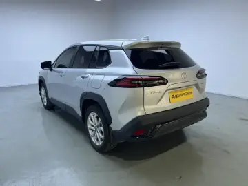 2026 Toyota Frontlander с пробегом 4 500 км