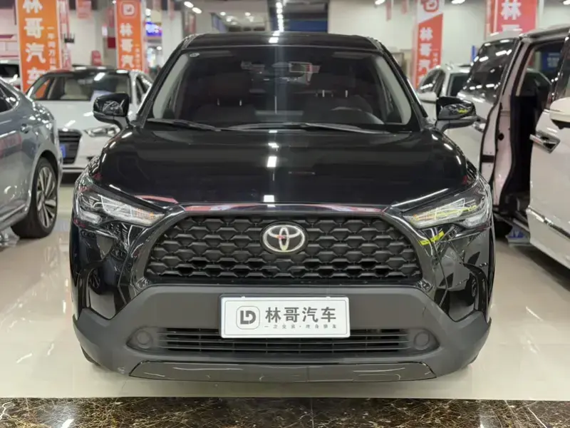 2024 Toyota Corolla Cross с пробегом 22 000 км