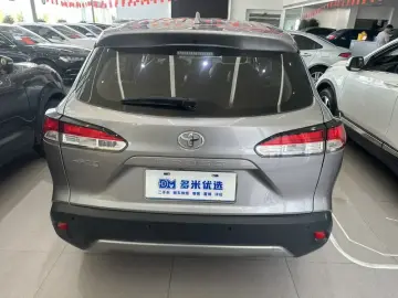 2024 Toyota Corolla Cross с пробегом 18 000 км