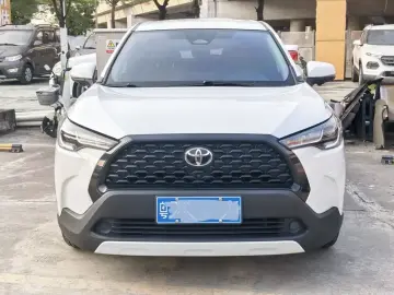 2024 Toyota Corolla Cross с пробегом 40 000 км