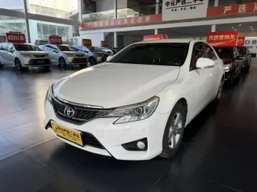 2013 Toyota Reiz с пробегом 187 000 км
