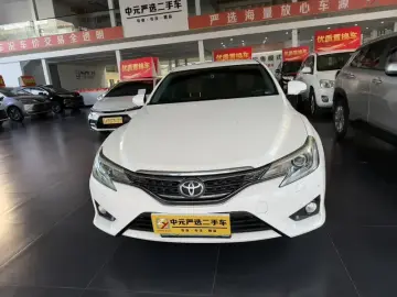 2013 Toyota Reiz с пробегом 187 000 км