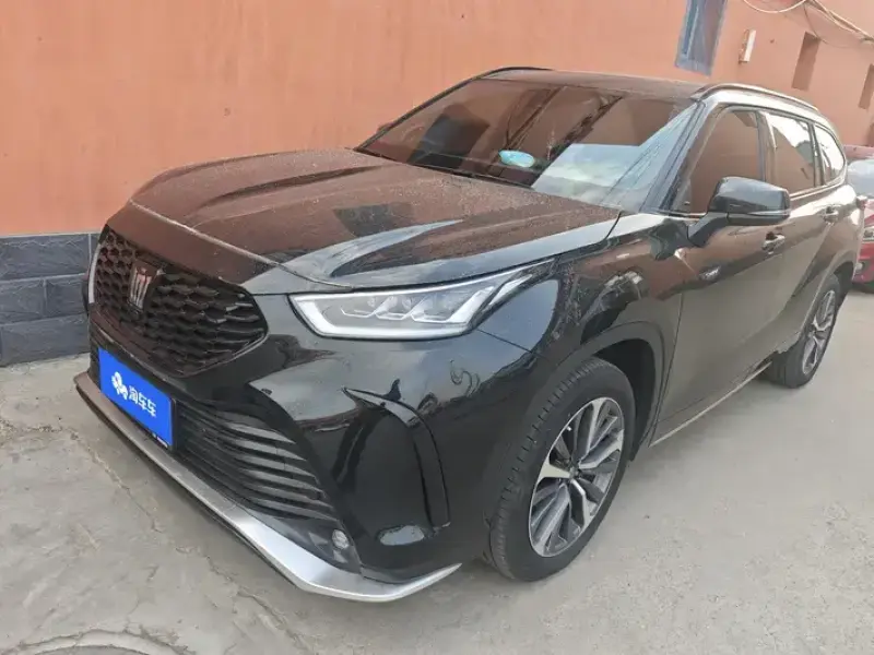 2024 Toyota Crown Kluger с пробегом 41 000 км