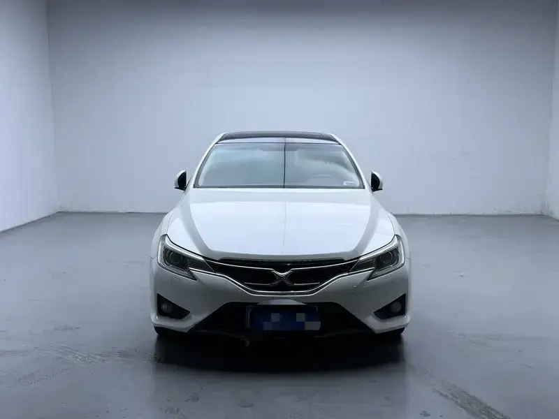2013 Toyota Reiz с пробегом 150 600 км