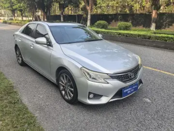 2013 Toyota Reiz с пробегом 190 000 км