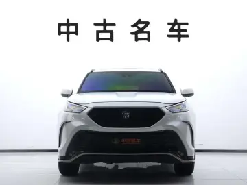 2021 Toyota Crown Kluger с пробегом 54 000 км