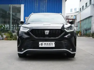 2022 Toyota Crown Kluger с пробегом 37 000 км