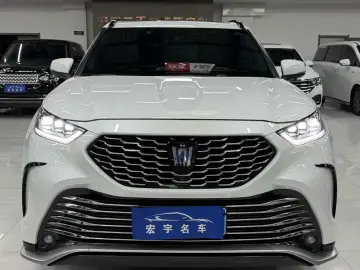 2023 Toyota Crown Kluger с пробегом 36 000 км