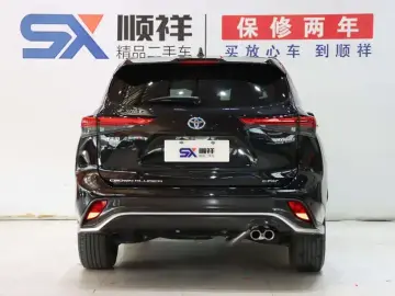 2021 Toyota Crown Kluger с пробегом 62 000 км