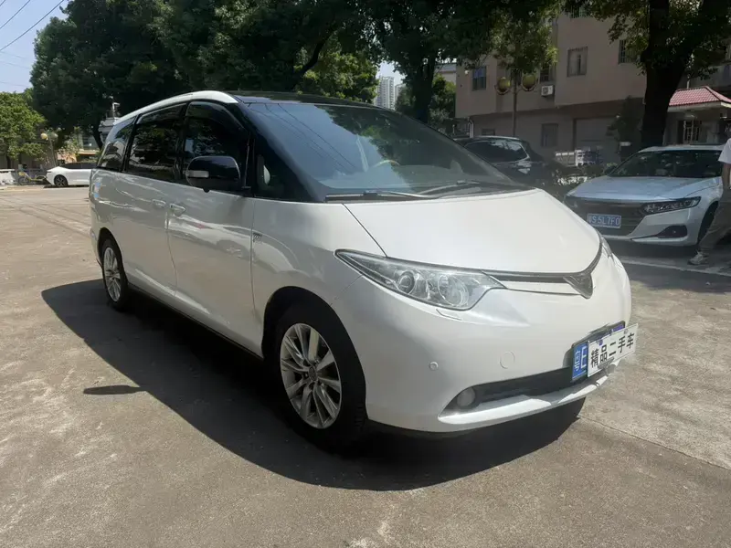 2006 Toyota Previa с пробегом 170 000 км