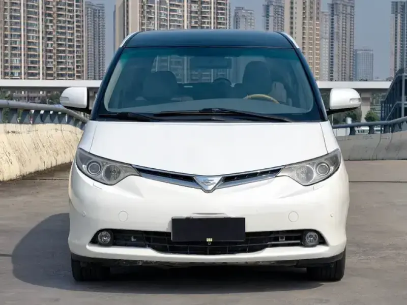 2007 Toyota Previa с пробегом 190 000 км