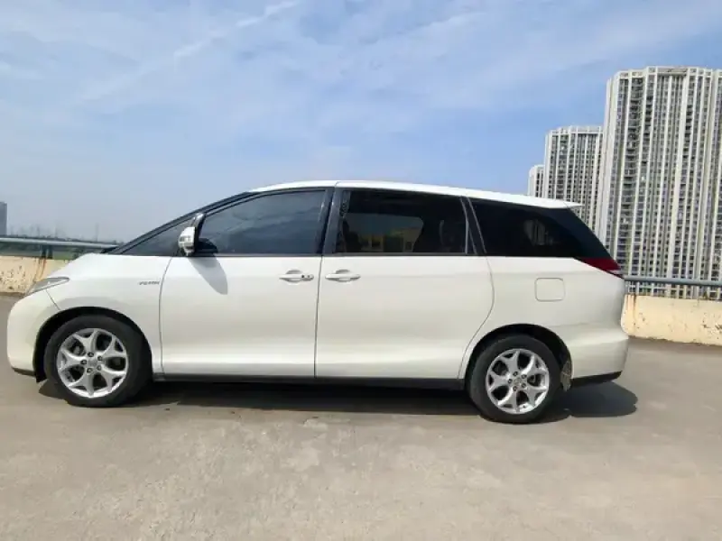 2007 Toyota Previa с пробегом 190 000 км